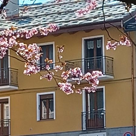 Il Larice Appartement Salbertrand Buitenkant foto