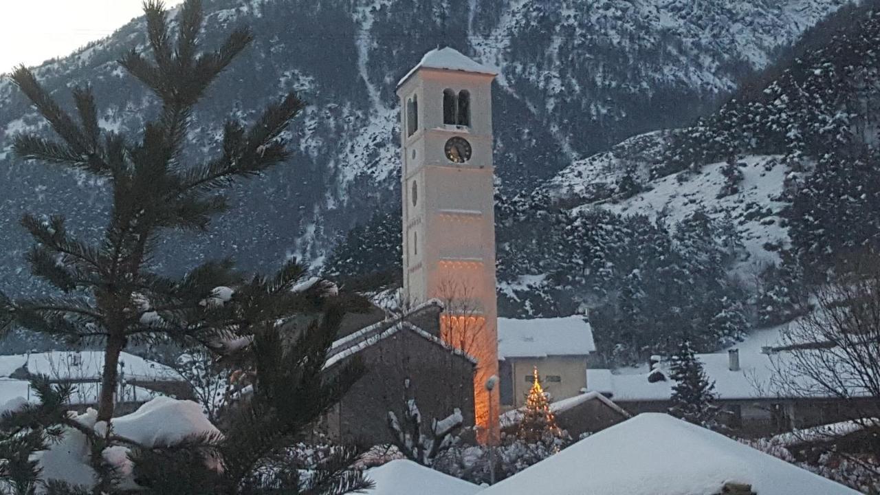 Il Larice Appartement Salbertrand Buitenkant foto