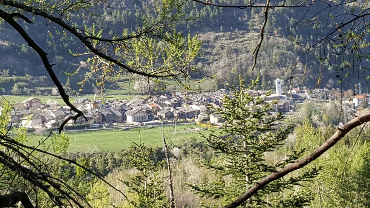 Il Larice Appartement Salbertrand Buitenkant foto